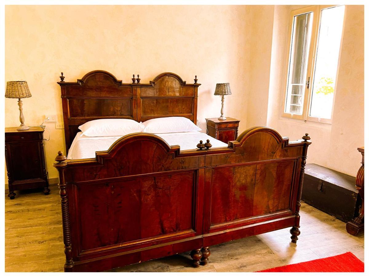 Casale Storico Enzo Villa Castelnuovo del Garda Luaran gambar