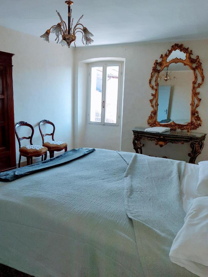 Casale Storico Enzo Villa Castelnuovo del Garda Luaran gambar