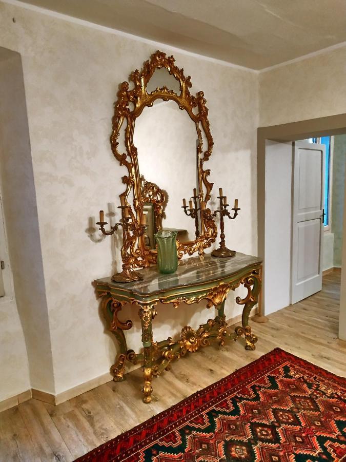 Casale Storico Enzo Villa Castelnuovo del Garda Luaran gambar